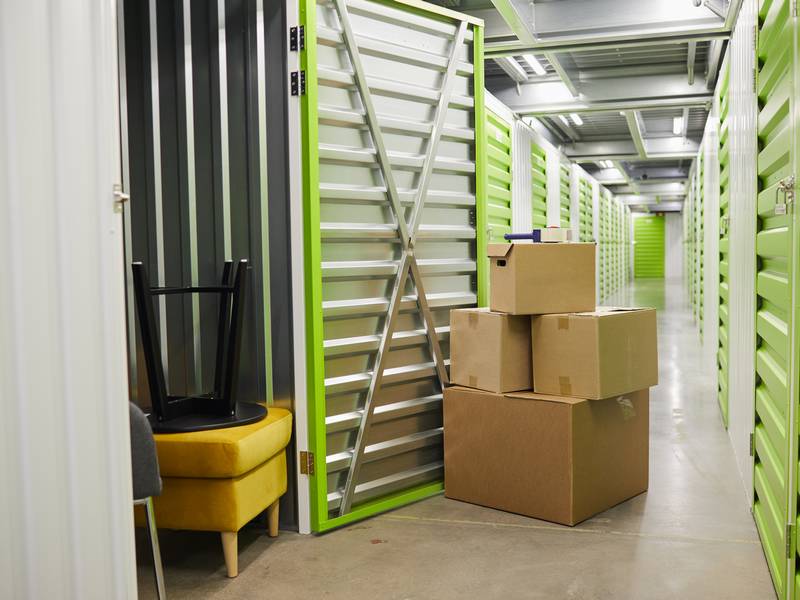 Do Business Moving Companies Offer Storage Services?